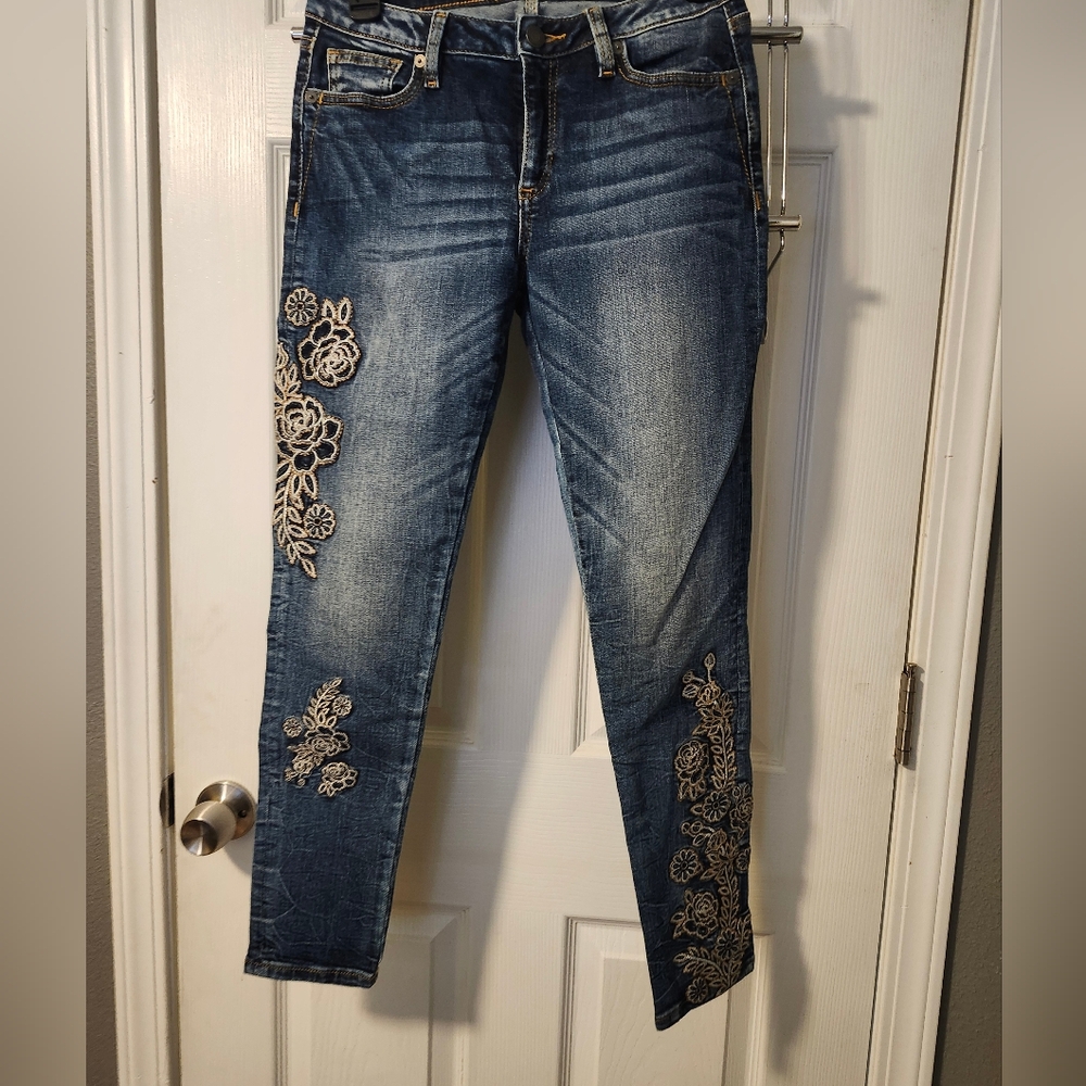 Miss Me Skinny Jeans size 26